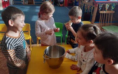 podt&eacute;ma: tě&scaron;&iacute;me se na karneval - a4478098 ff3a 4b10 b98c 69fc9f61ad4b 380x240