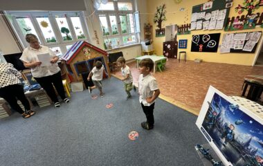 Na&scaron;e dobrodružstv&iacute; konč&iacute;, ale na&scaron;e budoucnost zač&iacute;n&aacute;... - IMG 2442 380x240
