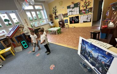 Na&scaron;e dobrodružstv&iacute; konč&iacute;, ale na&scaron;e budoucnost zač&iacute;n&aacute;... - IMG 2443 380x240