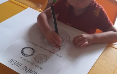 spolupr&aacute;ce s kamar&aacute;dy... - 283B2C8C 2BDA 401A 966C 4AB4F2626D8B c8f4cc99 9f8a 4a2d a61a 9d20f43a12ce 380x240