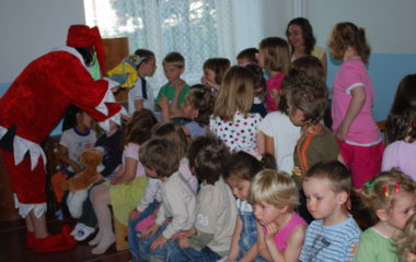 školní rok 2010  -  2011 - divadlo muziikantská pohádka 059 380x240