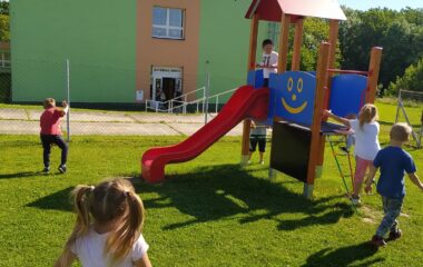 výlet do Osoblahy - oslava "Dne dětí" v areálu základní a mateřské školy - IMG 20220601 WA0058 380x240