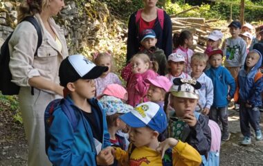 sláva, nazdar výletu, výletu, výletu .... - 4229b68e a1e8 4cd6 9b7d fa491058598d 380x240
