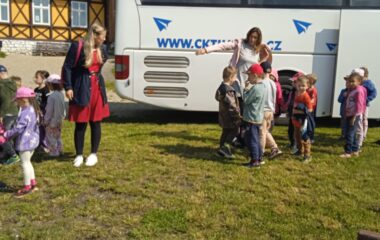 sláva, nazdar výletu, výletu, výletu .... - cdd986ae df50 424f bf56 7966dbf844bd 380x240