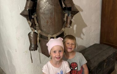 výlet - směr Úvalno :-) - rozhledna, zrcadlový labyrint Na Rychtě a kafíčko kavárna - f744e567 77c1 48ba 8d09 1377f7eca712 380x240