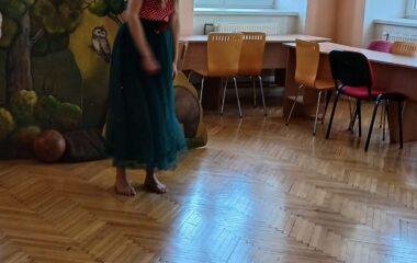 v&yacute;let do Bohu&scaron;ova za divadeln&iacute;m představen&iacute;m - 1d81da4b ec9e 4307 9b95 6abc24ad6c88 380x240
