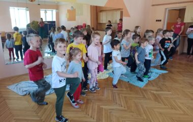 v&yacute;let do Bohu&scaron;ova za divadeln&iacute;m představen&iacute;m - 38e19760 ed68 46ab b13a e89643c79d01 380x240