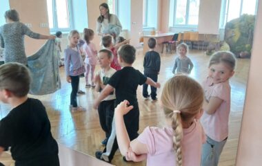 v&yacute;let do Bohu&scaron;ova za divadeln&iacute;m představen&iacute;m - 46bb32ed 8964 48e7 87d9 f6ef1071748d 380x240