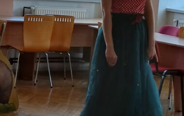 v&yacute;let do Bohu&scaron;ova za divadeln&iacute;m představen&iacute;m - 736cc0d5 fde7 4fde 942c f401a3c09472 380x240