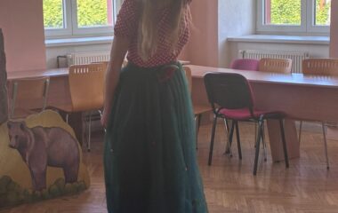 v&yacute;let do Bohu&scaron;ova za divadeln&iacute;m představen&iacute;m - d78491e8 af3d 442f 8fa3 25a58b81c1e7 380x240